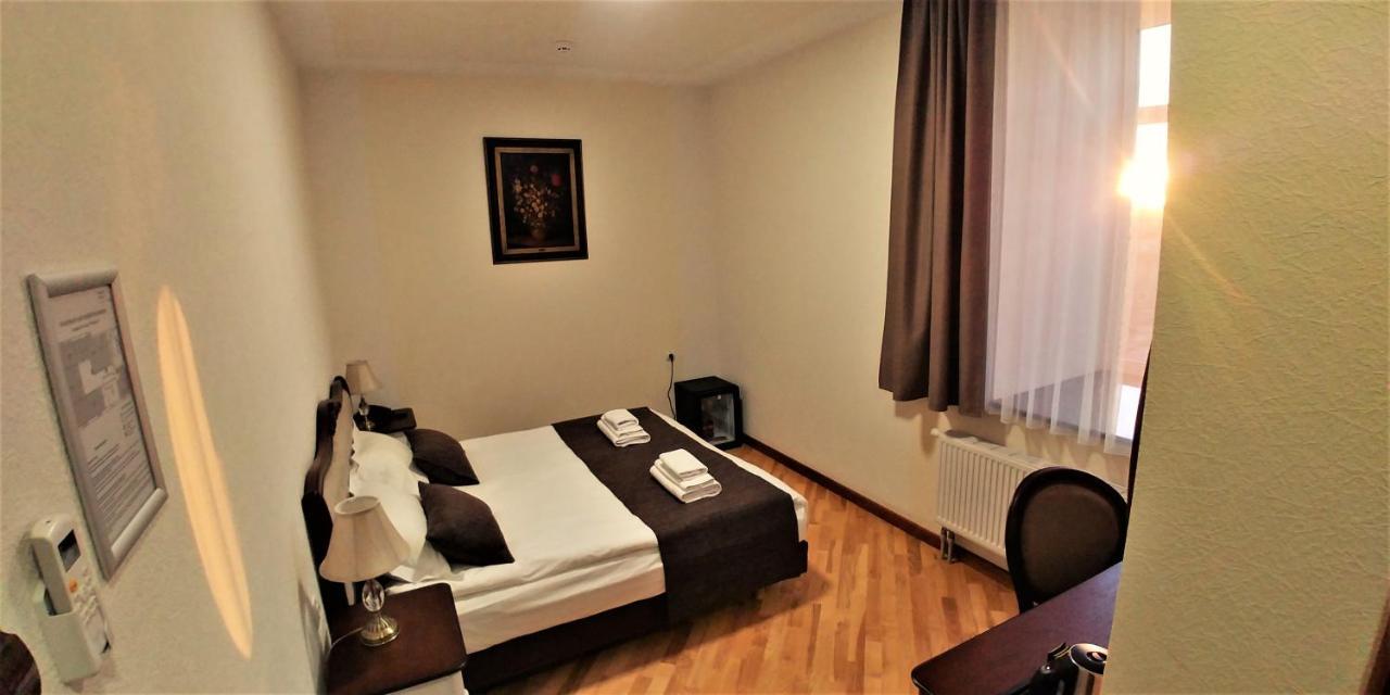Hotel Meridian Brody Eksteriør bilde